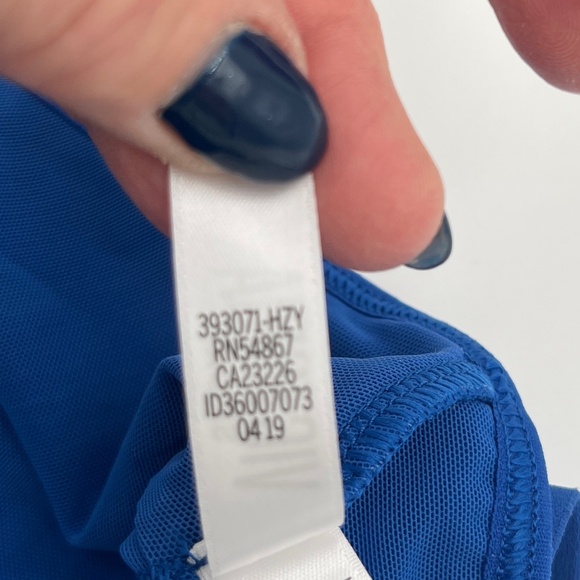 NWT Victoria Secret Seamless Scoop Royal Blue Sport Bra Size XS - Picture 8 of 12